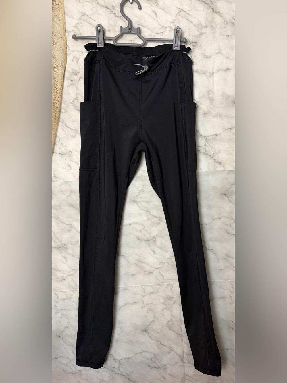 Fabletics Motion365+ Legging S Pockets Drawstring Waist Mid Rise Workout Gym